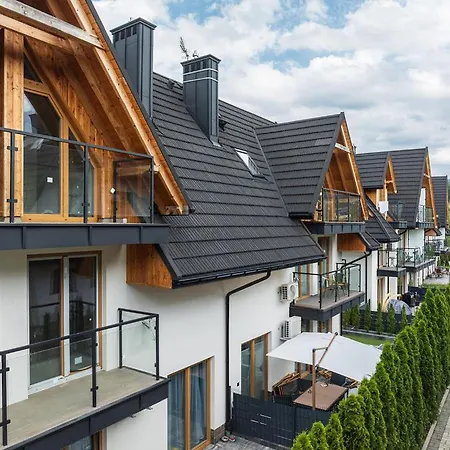 Ksiezycowe By Golden Villas&24i Lägenhet *
